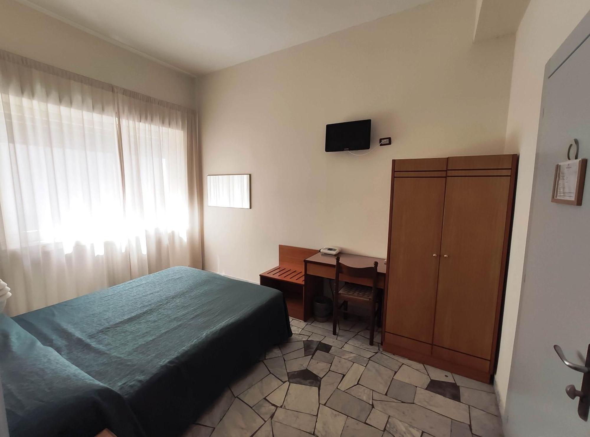 Hotel Delle Rose Cascia Room photo